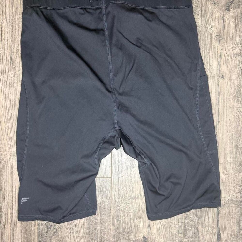Fabletics Women's Black and Grey Shorts